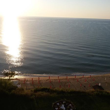 Byala Vista Cliff Apartments Dış mekan fotoğraf