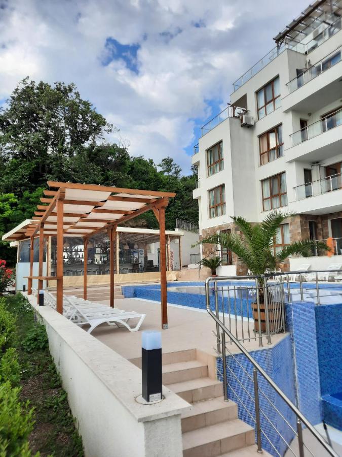 Byala Vista Cliff Apartments Dış mekan fotoğraf