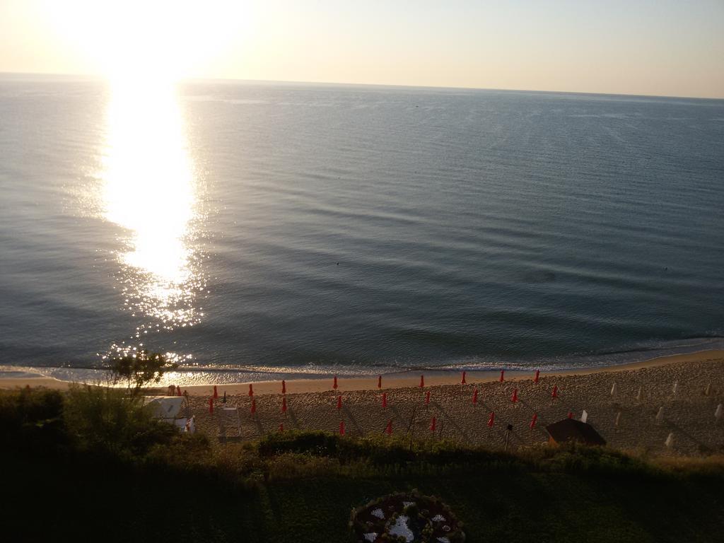 Byala Vista Cliff Apartments Dış mekan fotoğraf